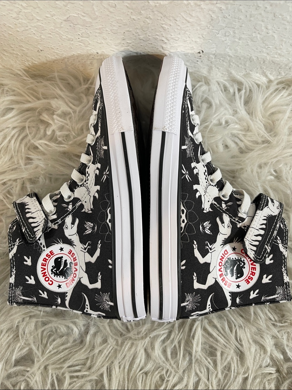 Converse Chuck Taylor All Star EasyOn High PS 'Dino Party' Slip On Size 3 NEW - Picture 10 of 15